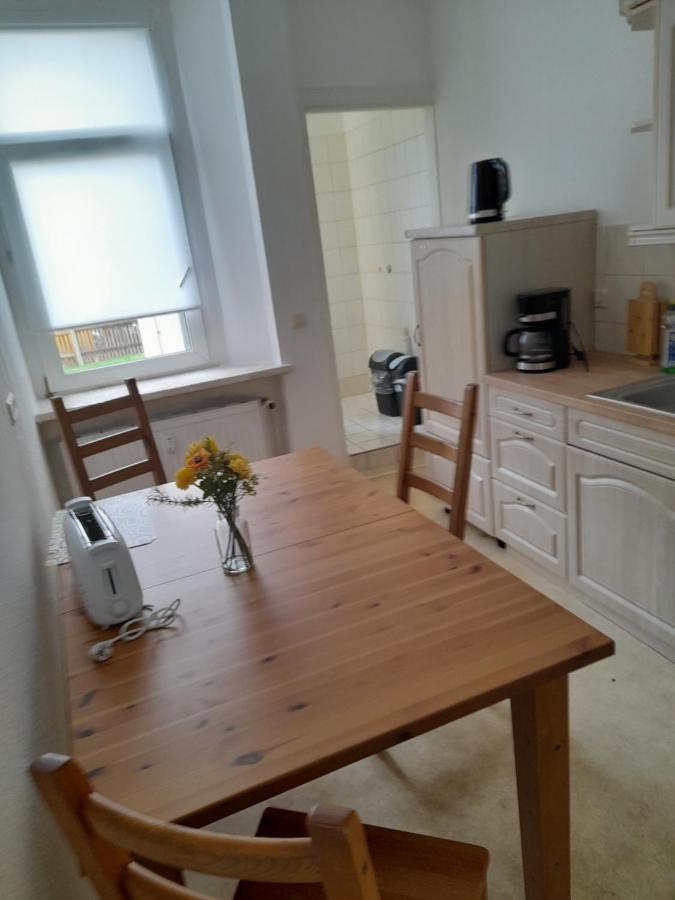 70 Qm Ferienwohnung Mit 2 Schlafzimmern Zwickau Kültér fotó